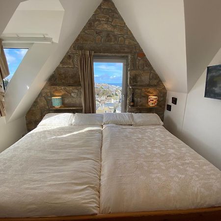The Penthouse Apartment With An 18Ft By 14Ft Balcony With Amazing Views Over St Ives Harbour And Bay Perfect From Alfresco Dining And Sunbathing, Onsite Parking, Larger Groups Book Our Connecting Apartments Exteriör bild